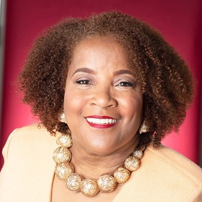 I'm Cheryl Smith, the publisher and Editor-in-Chief of @texasmetronews @garlandjournal. I love @NABJ  @NNPA regional pres and member of @SPJ_Tweets.