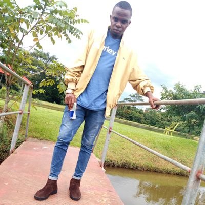 RonnieWdz's profile picture. arsenal fan. Uganda's Pablo Escobar.