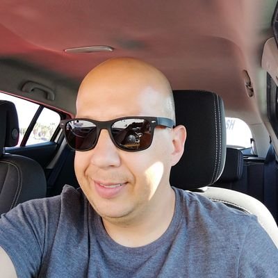 sarmiento_simon's profile picture. 