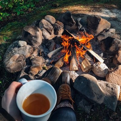 MaineGrlProbs's profile picture. 🦞🌲🐱🍷🤸🏼‍♀️🏋🏼‍♀️🛶