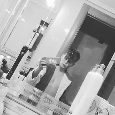 DavidMo81401033's profile picture. 