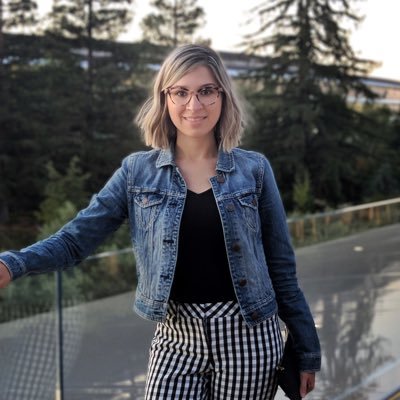 arid_11's profile picture. I am a curious, self-motivated, passionate individual....y bilingüe también! #digitalstrategy #foodie #explorer #McDEmployee