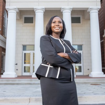 Veda116's profile picture. 