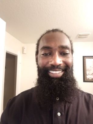 chaimsr82's profile picture. 