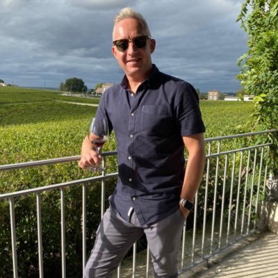 Welsh, snowboarding, badminton player, Dad to three fantastic sons. Manages Exeter Golf & Country Club, England Golf’s Most Welcoming Club 2019