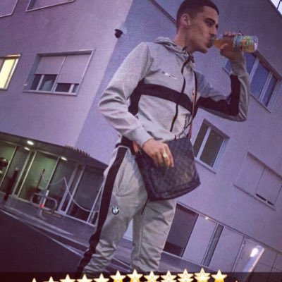 WleMilan's profile picture. 18yo // Auxerre 🏢 // AFCO ⚽️ // Tounsi