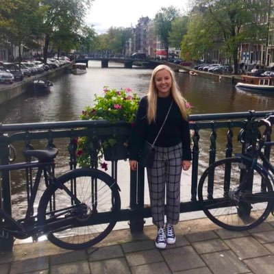 Writer and Digital Marketing Manager 👩🏼‍💻 views are my own.