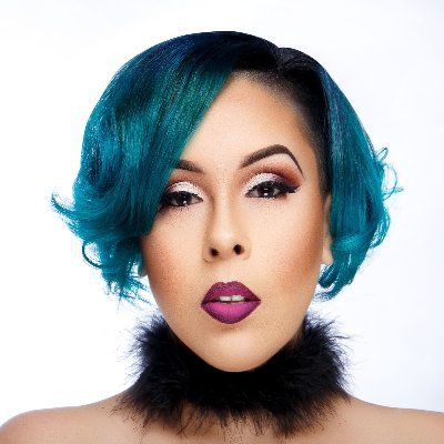 DilightfullBeat's profile picture. Freelance Makeup Artist