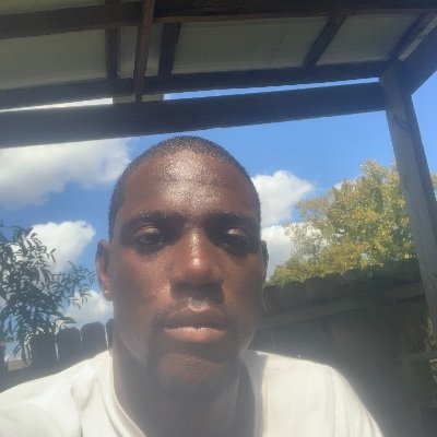 Kentucky/Caribbean rap artist I,m affiliated with (OYB)who makes different style of music features hit me up at jn6764973@gmail.com #HulaSavages