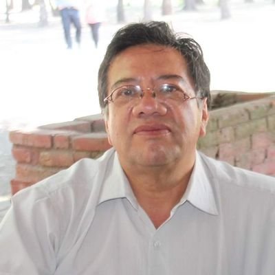 Profesor, científico loco en otra vida. Guía humano para entender todo en Ciencias: Matemáticas, Física, Química, Biología, el Universo. Melómano y Pro-perritos