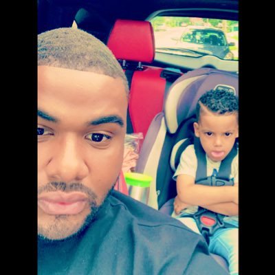 Reggie_CashNaLL's profile picture. Instagram- Ariyens_dad