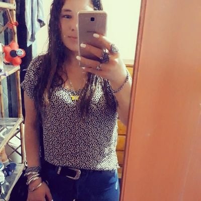 ChinaRamirez01's profile picture. river ❤