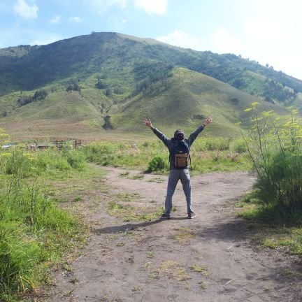 ulil_albab_6277's profile picture. @AlinIndrawati