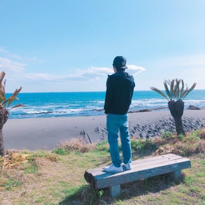 l0wqnObGC61rvhI's profile picture. 横浜 頭おかしい