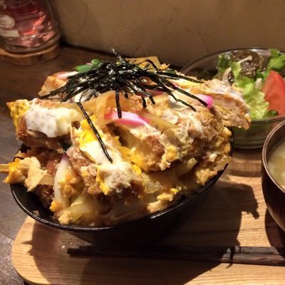 人生を味わう洋食いかがですか... 。Yo-shoku OKADA公式 LINEアカウント  https://t.co/Tev34PaXAG