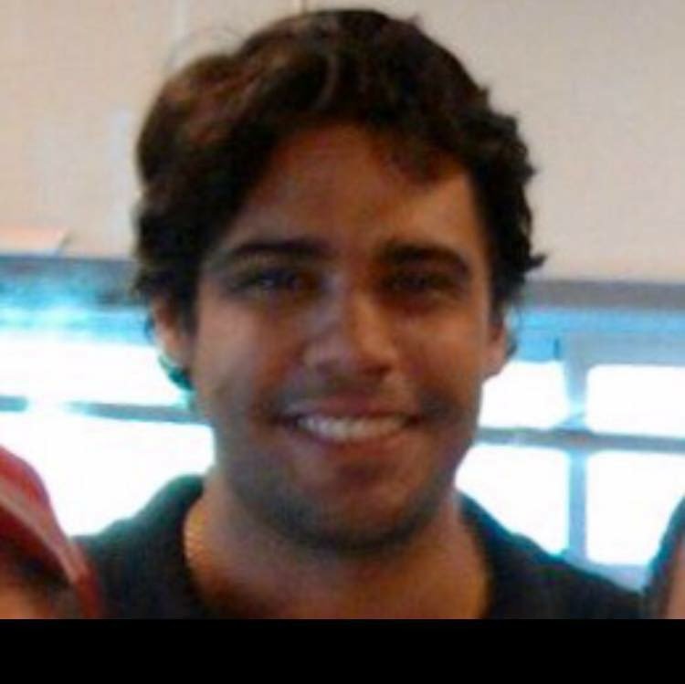 RodrigoAyresde2's profile picture. Informações