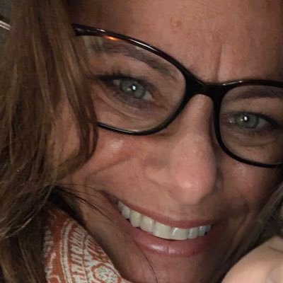 karin74635442's profile picture. 