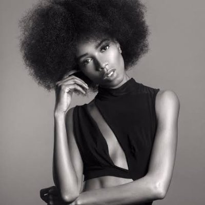 HenonaM's profile picture. Yohan 27 ans directeur d'agence de mannequins.
C'est dieu qui donne.
New account.