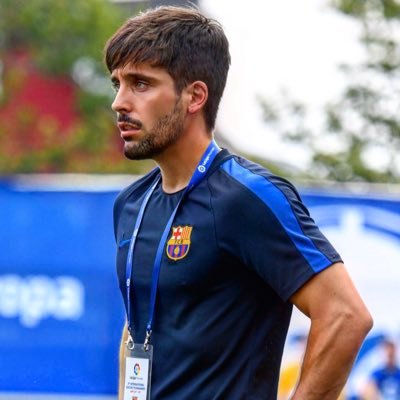 Entrenador de Fútbol @AlRayyanSC U17 & @jijantesFC. Entrenador Fútbol Formativo https://t.co/DsCXQuoSyx / La Masia (2014-2021). Entrenador Nacional | 🧠 Psicología