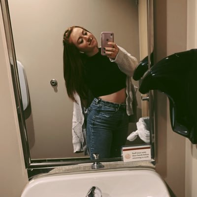 Kristen_Zylka's profile picture. sc: Kristen.zylka | msu '21 ✨ Galatians 6:2