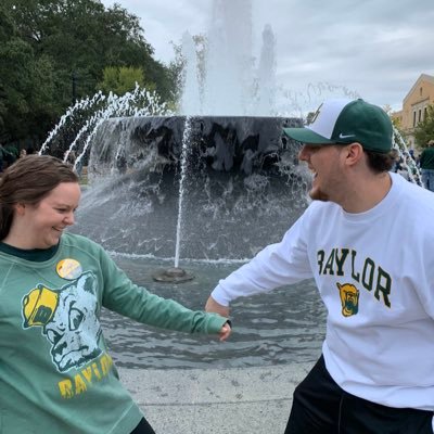 aaron_harder's profile picture. Married to @KellieHarder | Baylor Alum | Soft Tacos, Full Stomachs, Can’t Lose | Romans 6:23
