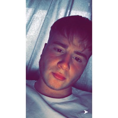 CharlieGillett2's profile picture. I hate my life