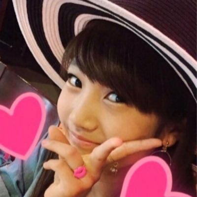 ぷちこちゃんのこと死ぬほど愛してるし推しにしてて限界まで応援する男の子ですぅ 推し→ぷちこちゃんダントツ(*^^*) 推し→ももかちゃんと、みなみん!あとバスケやってて5番で副キャプテンです!応援よろしくお願いします!