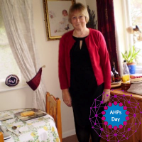 Karen Hurst (@kadeh23) 's Twitter Profile