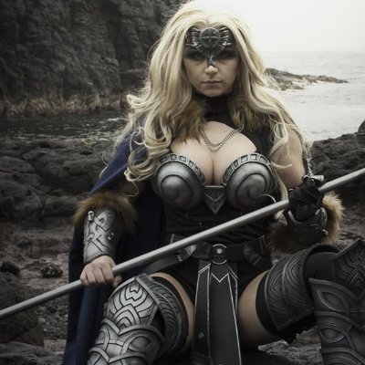 Cosplayer | Sponsored by Lumins workshop | Shield girl | She/Her