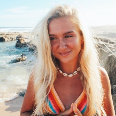 live a little ☮︎