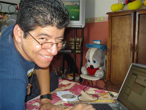 Fraile Capuchino. Servidor de Dios, amante de la paz, y del buen futbol.