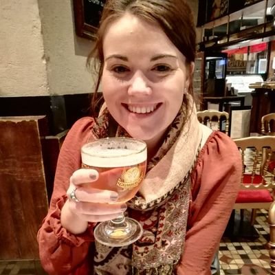 Asholing24's profile picture. A smile is the best accessory ☺️  Masters in Marketing underway.