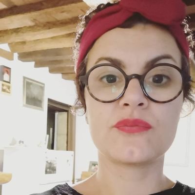 Writer📄 /Editor/ ghost writer/ photomaniac/ bookpassion/ talent scouting/ lettrice/ scrittura creativa valentina.bonuccelli@gmail.com