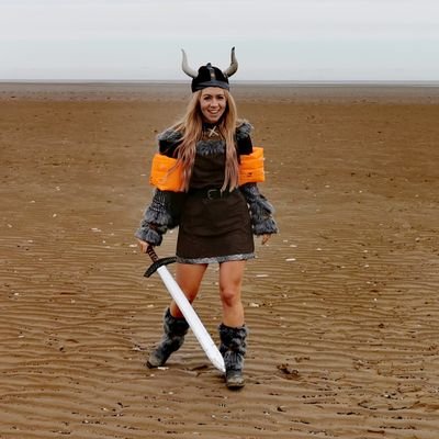 Researcher in health + care workforce @LeedsHCAcademy @LeedsBeckett

Runner, dog lover, award-winning condiment & viking impersonator.