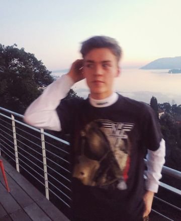 nhcftbibby's profile picture. I have fetish for this green eyed boy💚

and I have a thing for jorj smiffy's Adams apple too💙
So that's why-
Ig: @georges_adams_apple