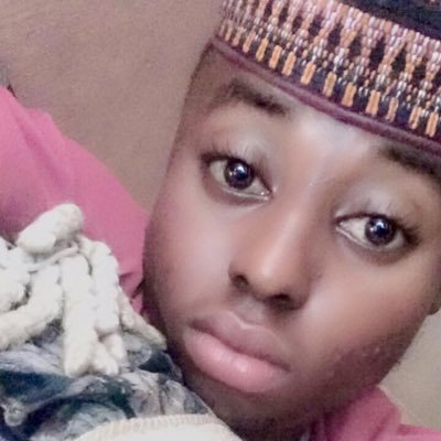 Islam is my deen moohbeen is my nickname. photographer, biologist. momas pet.katsina based😎😎