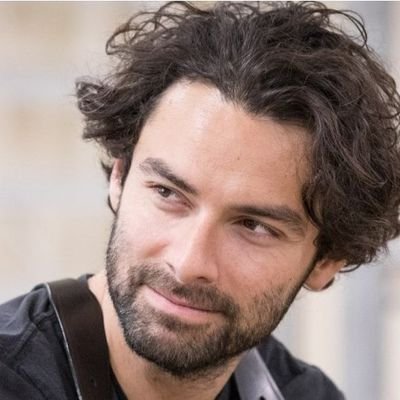 Totally addicted/obsessed Aidan Turner fan, Crushin' James Norton fan!!Love riding, archery, fishing, hunting,barefoot walks on the beach/walks in the rain!