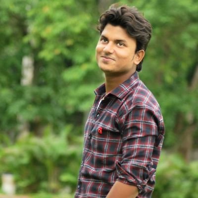 luckyluvboy's profile picture. BiGGesT HriThiK Fan - Proud Hindu 🕉️.