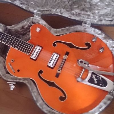 Gretsch6120-60とGretsch6117-DoubleAnniversary弾いてます #グレッチ #Gretsch
https://t.co/Yyhd584zAc
https://t.co/pzi51y52jO