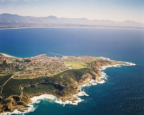 Looking for #accommodation or #hotels in #MosselBay or the #GardenRoute ? Visit our website!