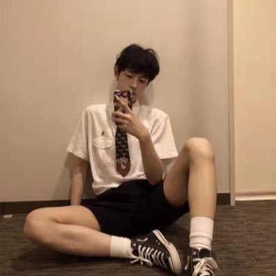 yuzhe870315641's profile picture. 嗨