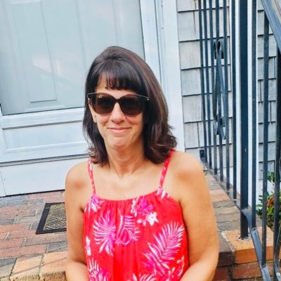 Colleen_Lang1's profile picture. Mom of 2/ wife/ Grade 2 Teacher