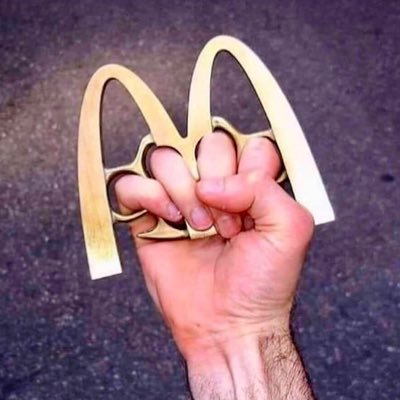 theSweetMissDee's profile picture. hate never looks great✌️🌙✨