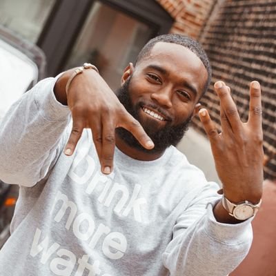 More Watter co💧.| It Takes One inc🎓☝🏾| Runners Run.🏃🏿♂️ 🏃🏿♀️
I run a few companies, but thoughts are my own. HBCU top 30 under 30. #DrinkMoreWatter💧