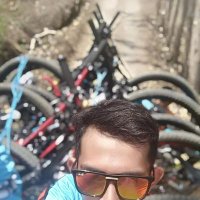 Besok Libur (@chirzuddin19) 's Twitter Profile