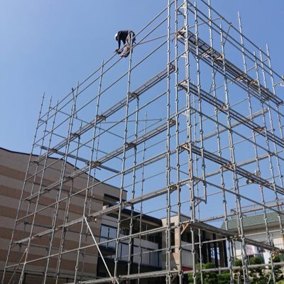 足場屋さんです。 親方になりたいから頑張ってます。 只今成長中。