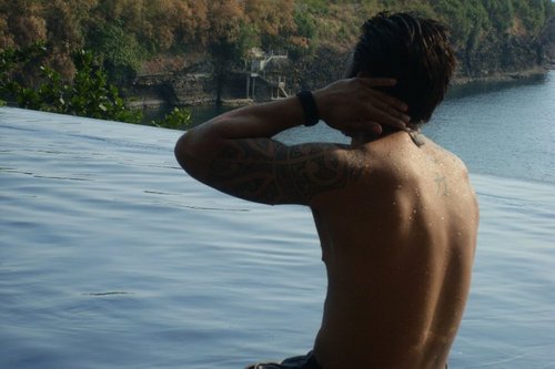 JaceFlores's profile picture. Business is the key