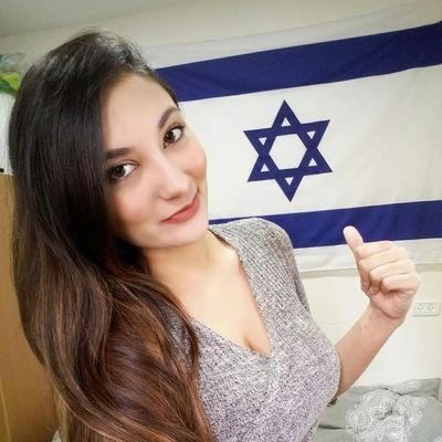 A proud #Israeli girl 🇮🇱 
I Love animals 🐶 
Animals are friends, not food! 🐓🐄🐑🐐
I love everyone, yeah including you ❤
#Hasbara #ProIsrael #ProPeace 🕊