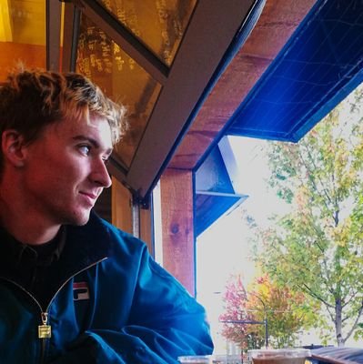 evanlewishealy1's profile picture. 