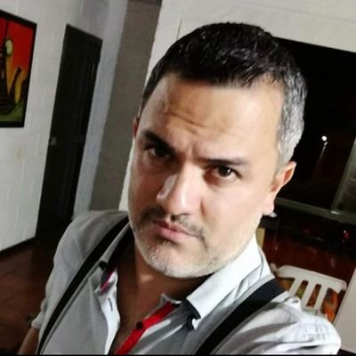 carloslondono10's profile picture. 